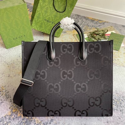 Gucci Medium Tote Bag in Black Jumbo GG canvas