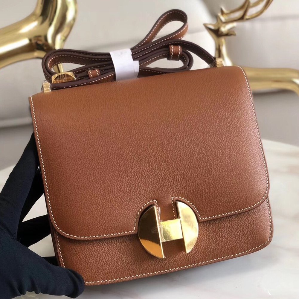 Hermes 2002 20cm Bag In Gold Evercolor Calfskin TDBS25953