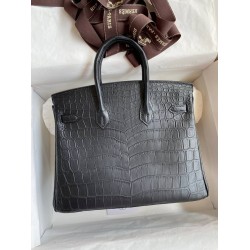 Hermes Birkin 25 Handmade Bag In Black Crocodile Niloticus Matte Skin TDBS26013