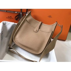 Hermes Evelyne III 29 Bag In Trench Clemence Leather TDBS26646