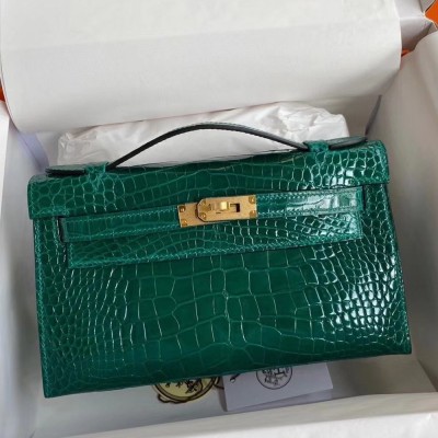 Hermes Green Shiny Alligator Crocodile Kelly Pochette Bag TDBS26875