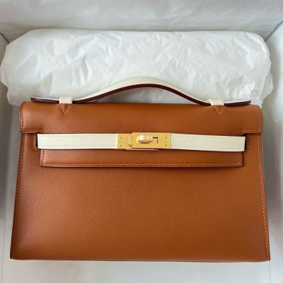 Hermes HSS Kelly Pochette Bicolor Bag in Gold and Craie Swift Calfskin TDBS26890