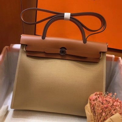 Hermes Herbag Zip 31cm Bag In Brown And Beige TDBS26731