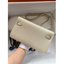 Hermes Kelly Classique To Go Wallet in Craie Epsom Calfskin TDBS27773