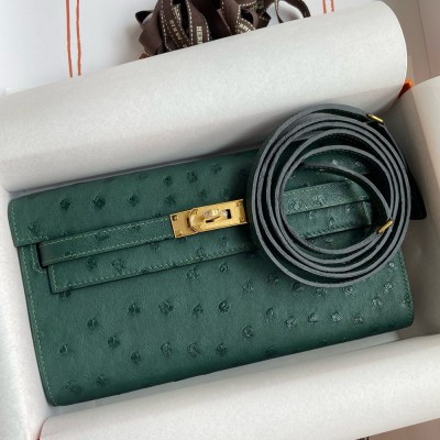 Hermes Kelly Classique To Go Wallet in Malachite Ostrich Leather TDBS27778