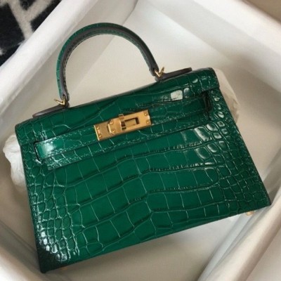 Hermes Kelly Mini II Bag In Green Embossed Crocodile Calfskin TDBS26972