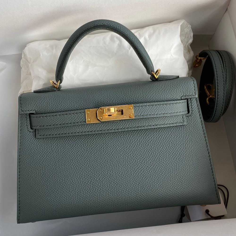 Hermes Kelly Mini II Sellier Handmade Bag In Vert Amande Epsom Calfskin TDBS27053