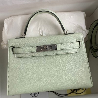 Hermes Kelly Mini II Sellier Handmade Bag In Vert Fizz Chevre Mysore Leather TDBS27056