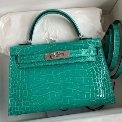 Hermes Kelly Mini II Sellier Handmade Bag In Vert Jude Shiny Alligator Leather TDBS27057