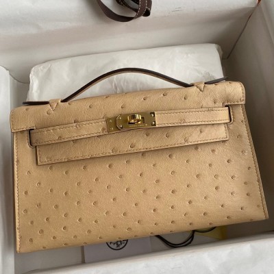 Hermes Kelly Pochette Handmade Bag In Chai Ostrich Leather TDBS27090