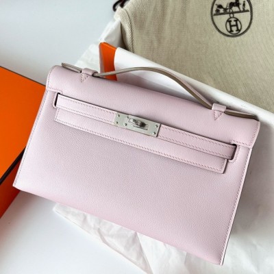 Hermes Kelly Pochette Handmade Bag In Mauve Pale Swift Calfskin  TDBS27097