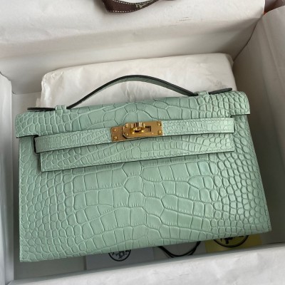 Hermes Kelly Pochette Handmade Bag In Vert D'eau Matte Alligator Leather TDBS27112