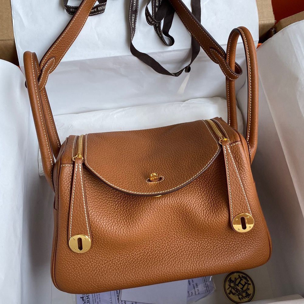 Hermes Lindy 26 Handmade Bag In Gold Clemence Leather  TDBS27386