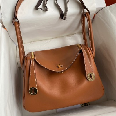 Hermes Lindy 26 Handmade Bag In Gold Swift Calfskin  TDBS27388