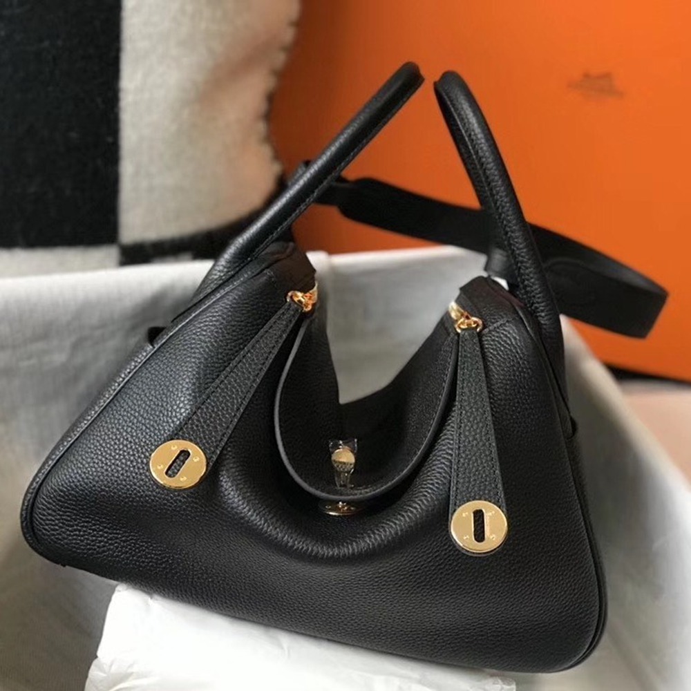 Hermes Lindy 30cm Bag In Black Clemence Leather TDBS27426