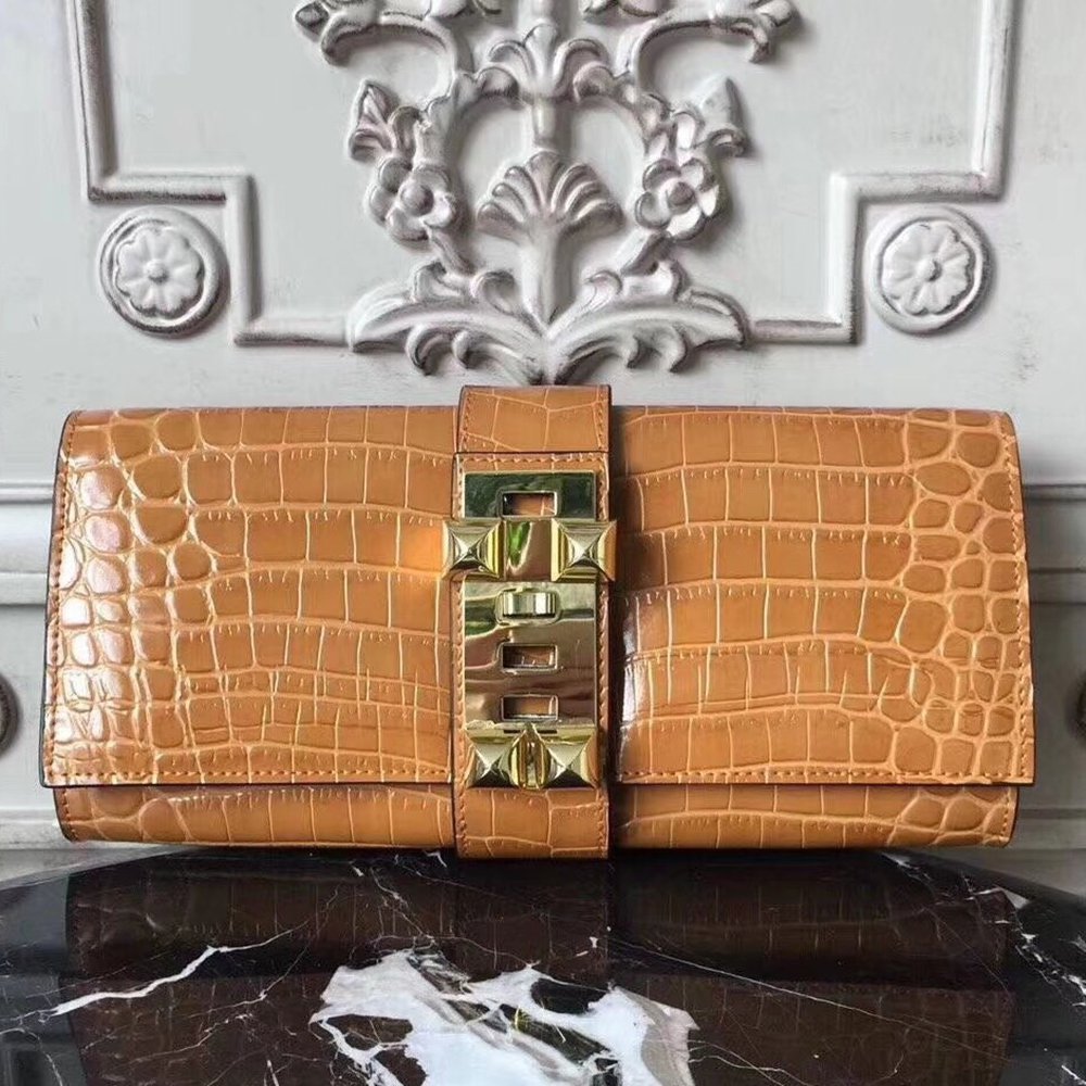 Hermes Medor Clutch Bag In Camarel Crocodile Leather TDBS26609