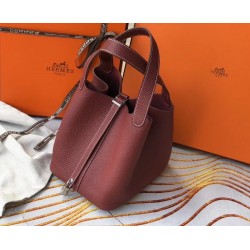 Hermes Picotin Lock 22 Bag In Bordeaux Clemence Leather TDBS27543