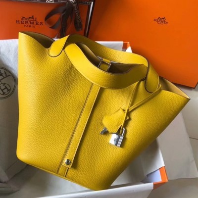 Hermes Picotin Lock 22 Bag In Yellow Clemence Leather TDBS27554