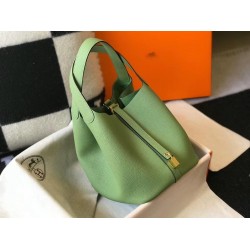 Hermes Vert Criquet Picotin Lock MM 22cm Handmade Bag TDBS27573