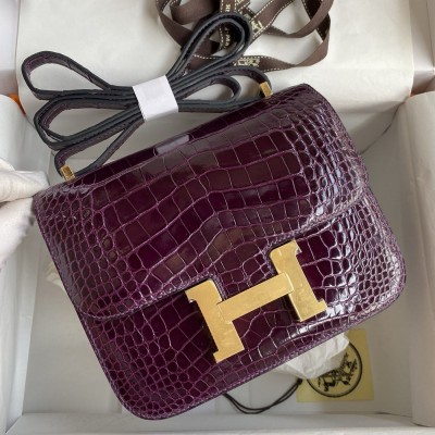 Hermes Constance 18 Handmade Bag in Cassis Shiny Alligator Leather