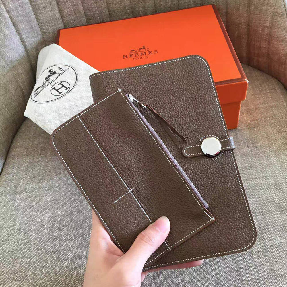 Hermes Dogon Duo Wallet in Taupe Clemence Leather