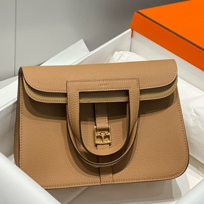 Hermes Halzan 25 Bag in Chai Clemence Leather