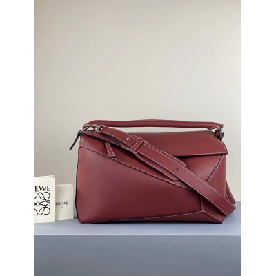 Loewe Large Puzzle Bag In Bordeaux Calfskin TDBS27937