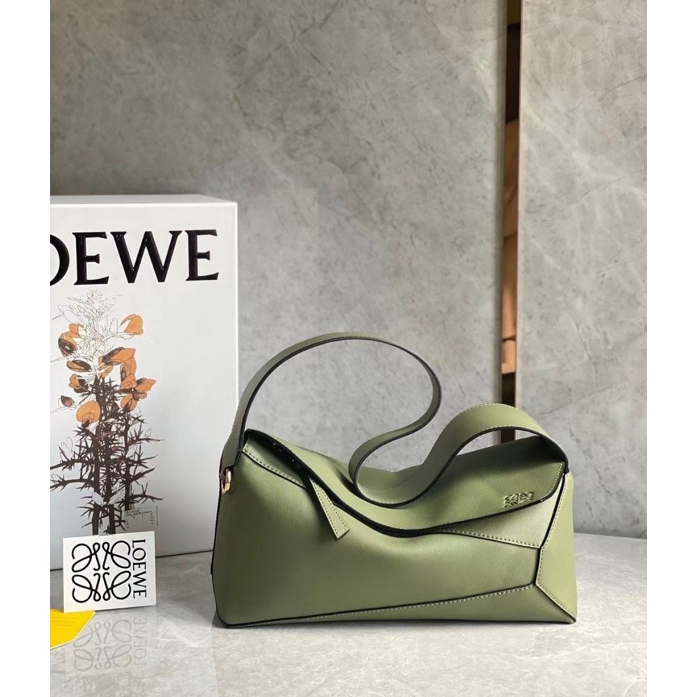 Loewe Puzzle Hobo Bag In Green Nappa Calfskin TDBS27930