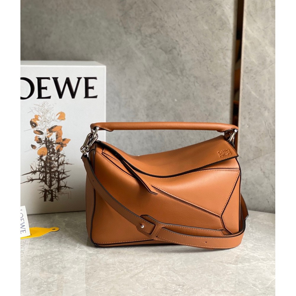 Loewe Puzzle Medium Bag In Brown Classic Calfskin TDBS27952