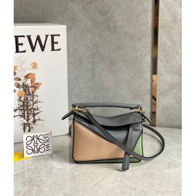 Loewe Puzzle Mini Bag In Asphalt Grey/Nude/Green Calfskin TDBS27957