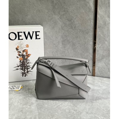 Loewe Puzzle Small Bag In Pearl Grey Grained Leather TDBS27991