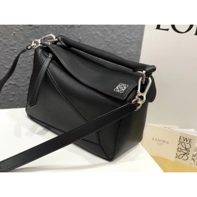 Loewe Small Puzzle Bag In Black Calfskin Leather TDBS27997