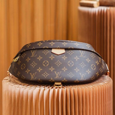 Louis Vuitton Bumbag M43644