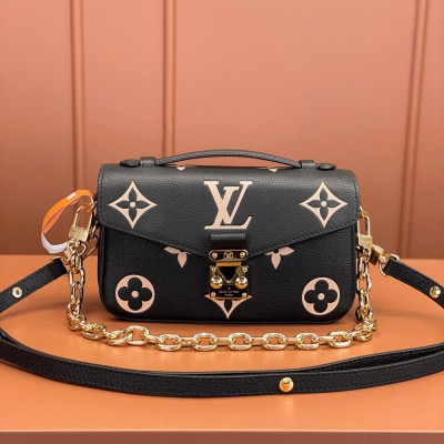 Louis Vuitton Pochette Metis East West M46596