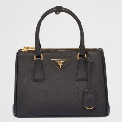 Prada Galleria Small Bag in Black Saffiano Leather TDBS28202