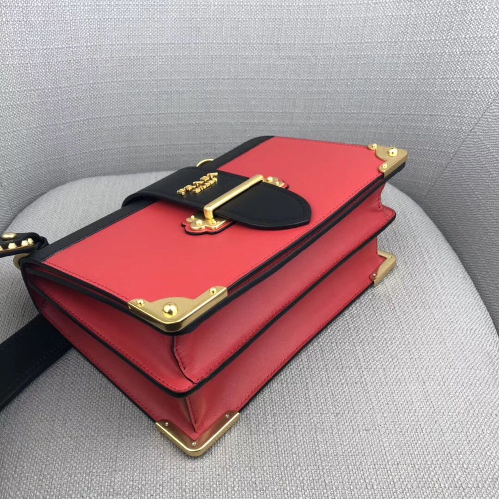 Prada Large Cahier Bag In Red/Black Leather TDBS28095