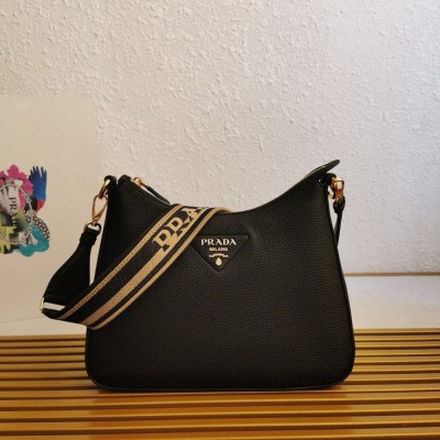 Prada Shoulder Bag in Black Grained Leather TDBS28156