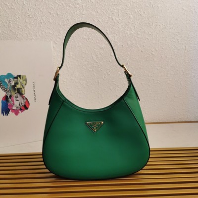 Prada Shoulder Bag in Green Leather TDBS28162