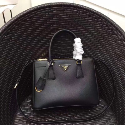 Prada Small Galleria Bag In Black Saffiano Leather TDBS28218