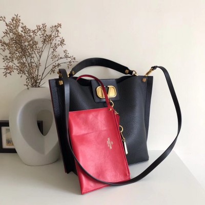 Valentino Escape Hobo Bag In Black Grained Calfskin TDBS28995