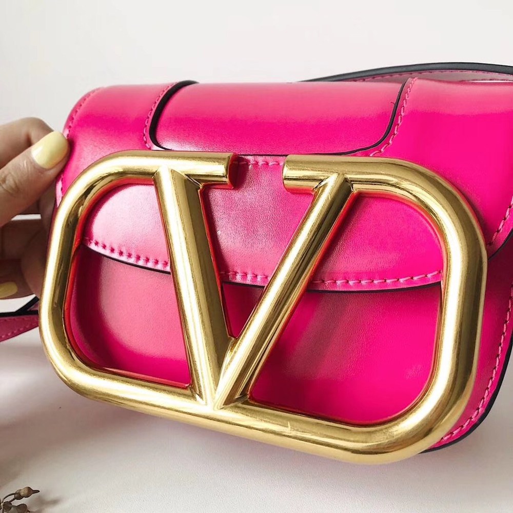 Valentino Small Supervee Crossbody Bag In Azalea Leather TDBS29085